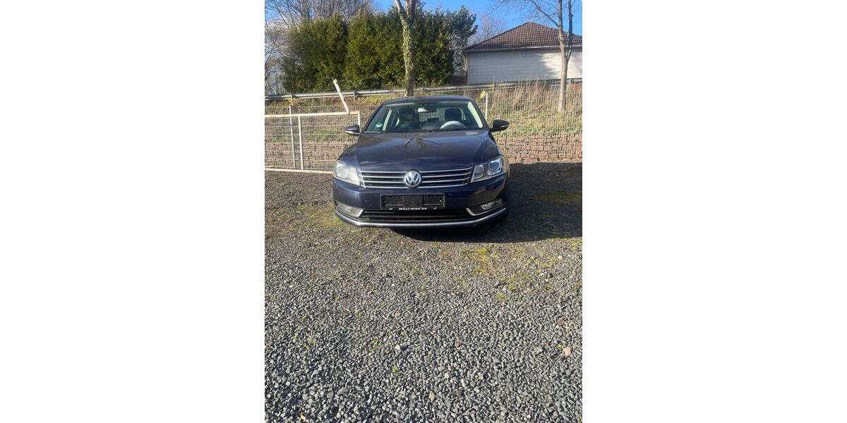 VW Passat 135.000 km 7.000 &euro; Uslar 37170