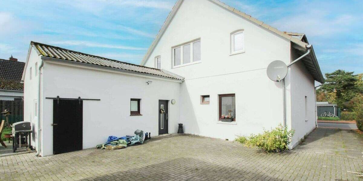 Mehrfamilienhaus, Wohnhaus Zetel - 9 Zimmer, 299.000&euro; | Angebot:26657581
