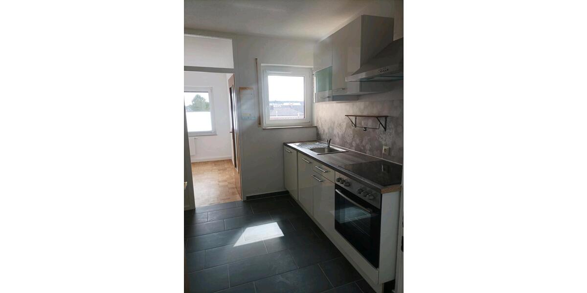 Etagenwohnung Mengen - 3.5 Zimmer, 85 m&sup2;, 750&euro; | Angebot:25366437