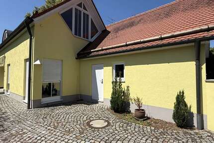 Haus zum Kaufen in Grünwald 2.700.000 € 355 m² 9 zimmer