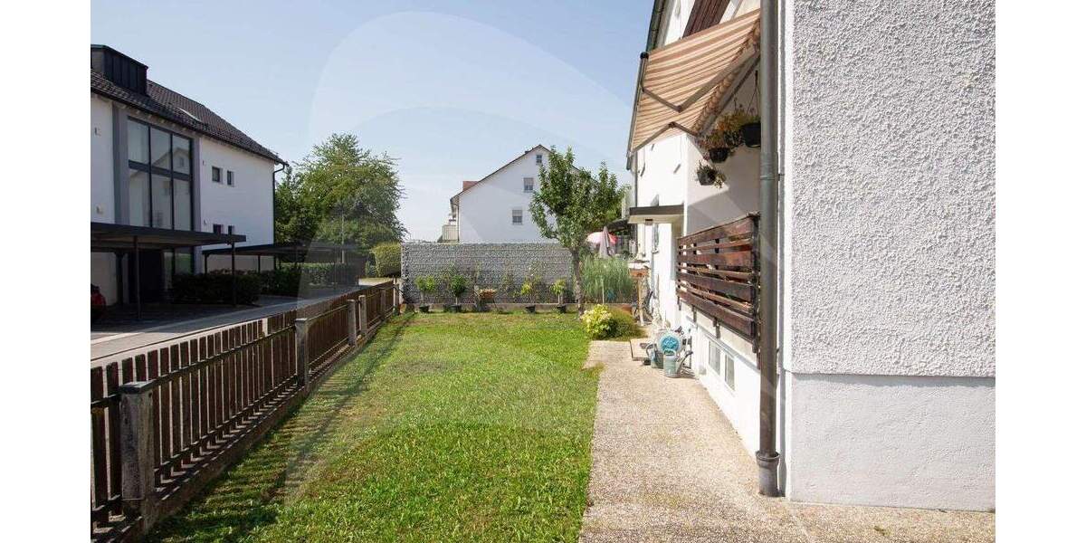 Platz für zwei Generationen: Ruhig gelegene Doppelhaushälfte in Ergolding! 6 zimmer