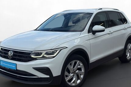 VW Tiguan 118.367 km 24.970 € Burghausen 84489