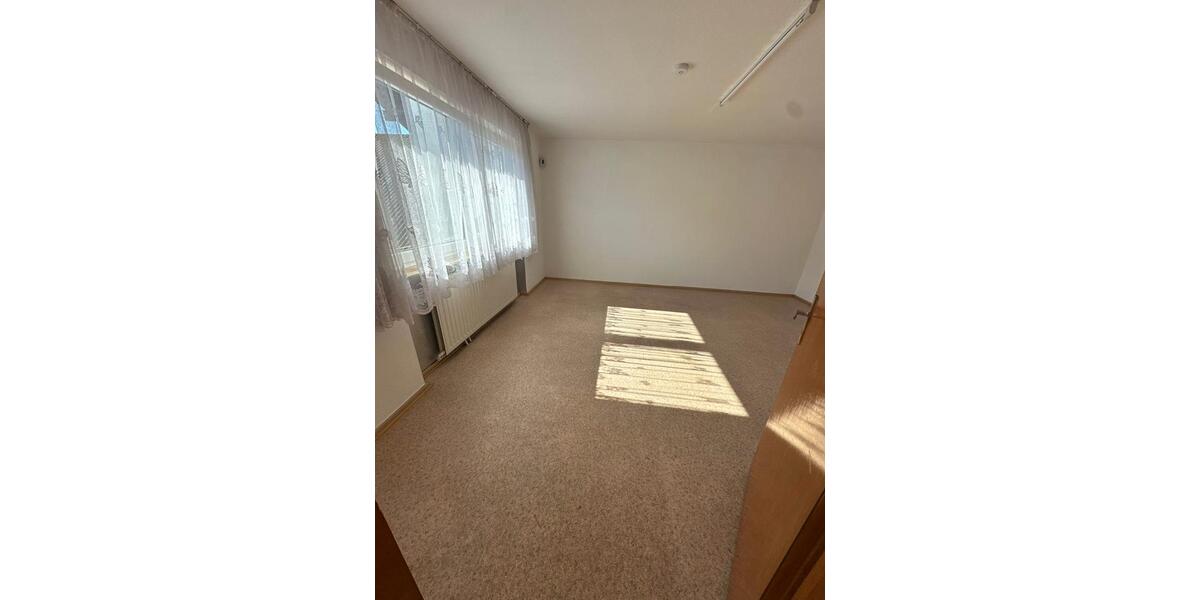 Einfamilienhaus Weilerbach - 7 Zimmer, 188 m&sup2;, 1.200&euro; | Angebot:26619721