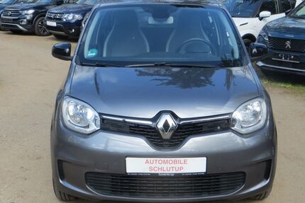 Renault Twingo 38.500 km 9.800 &euro; Lübeck 23568