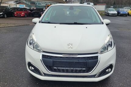 Peugeot 208 97.362 km 3.990 &euro; Vettelschoss 53560