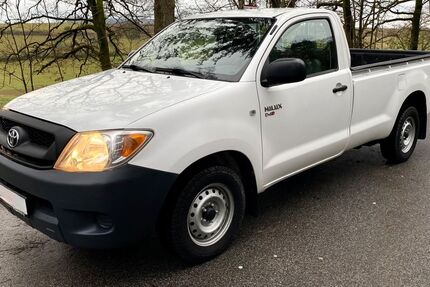 Toyota Hilux 103.560 km 8.490 &euro; Hamburg 22529