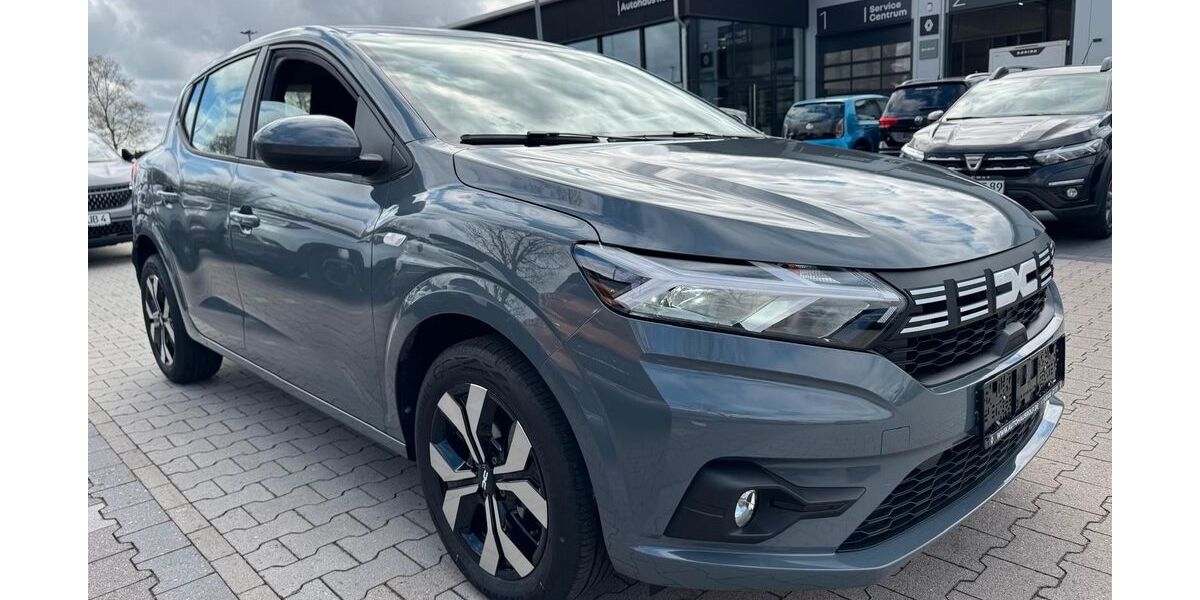 Dacia Sandero 3.700 km 18.990 &euro; Wiesmoor 26639