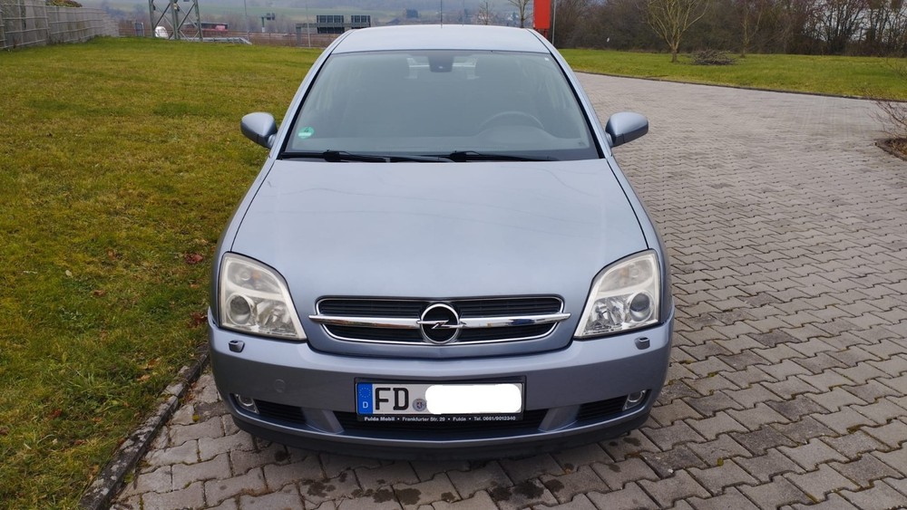 Opel Vectra C 175.793 km 2.699 &euro; Hünfeld 36088