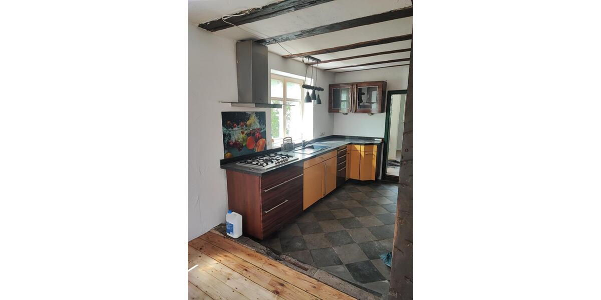 Einfamilienhaus Homberg (Ohm) - 8 Zimmer, 155 m&sup2;, 1.240&euro; | Angebot:26339629