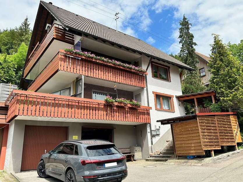 Haus zum Kaufen in Loßburg 339.000 € 193 m²