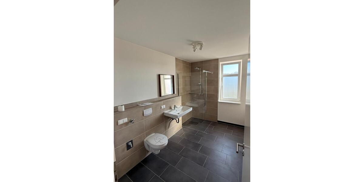 Etagenwohnung Bad Doberan - 3 Zimmer, 80 m&sup2;, 1.280&euro; | Angebot:26239873