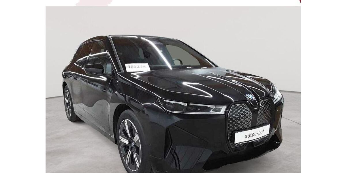 BMW iX 60.047 km 53.989 &euro; Fernwald-Steinbach 35463
