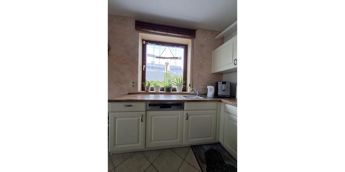 Helle 3,5 Zimmer-Wohnung, 107 m2, ab 1.2.2026, in 86738 Deiningen 3.5 zimmer