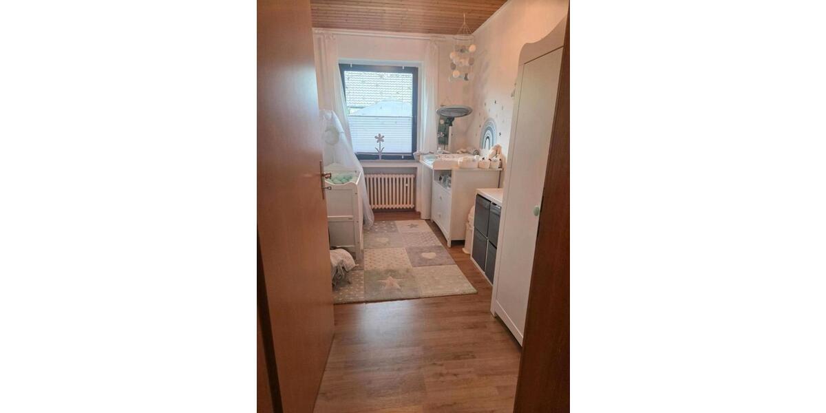 Erdgeschoßwohnung Löhne - 3 Zimmer, 85 m&sup2;, 780&euro; | Angebot:26675444