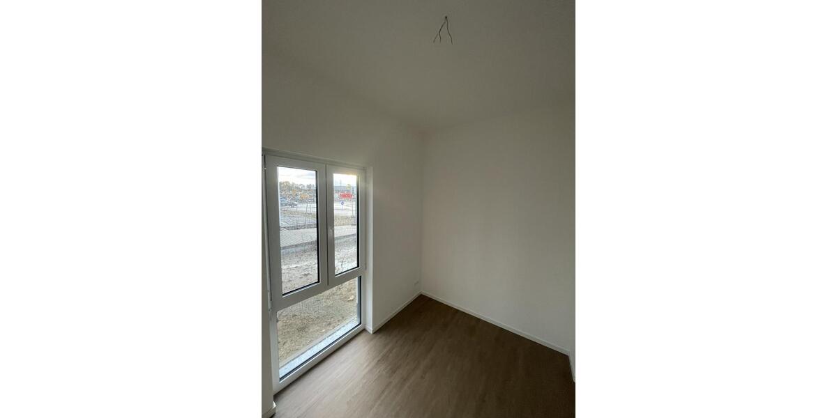 Erdgeschoßwohnung Kleinmachnow - 3 Zimmer, 67 m&sup2;, 1.153&euro; | Angebot:25255079