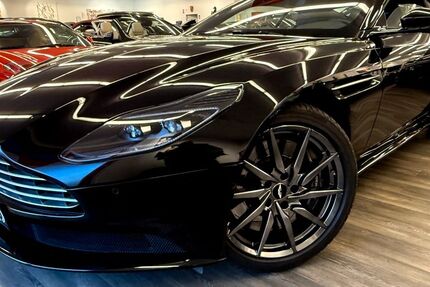 Aston Martin DB11 28.978 km 124.800 &euro; Schwalbach 66773