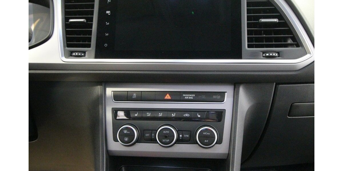 Seat Ateca 1.5 TSI FR NAVI+KAMERA+LED+ACC 67.258 km 23.900 &euro; Hagenow 19230