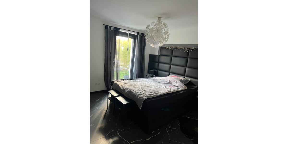Erdgeschoßwohnung Stegaurach - 2.5 Zimmer, 88 m&sup2;, 315.000&euro; | Angebot:26251034