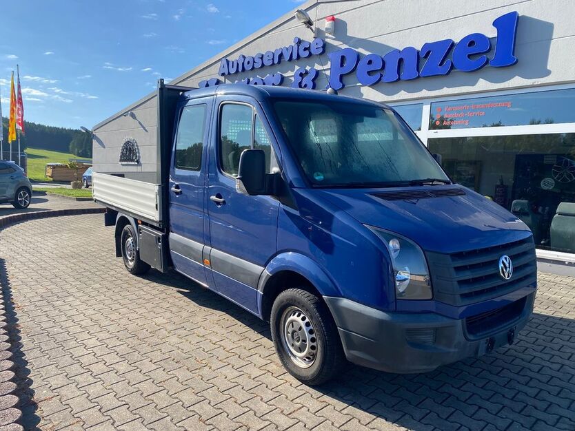 VW Crafter 157.243 km 14.990 € Trieb 08239