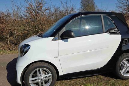 Smart ForTwo 1.980 km 10.900 &euro; Barsbüttel 22885