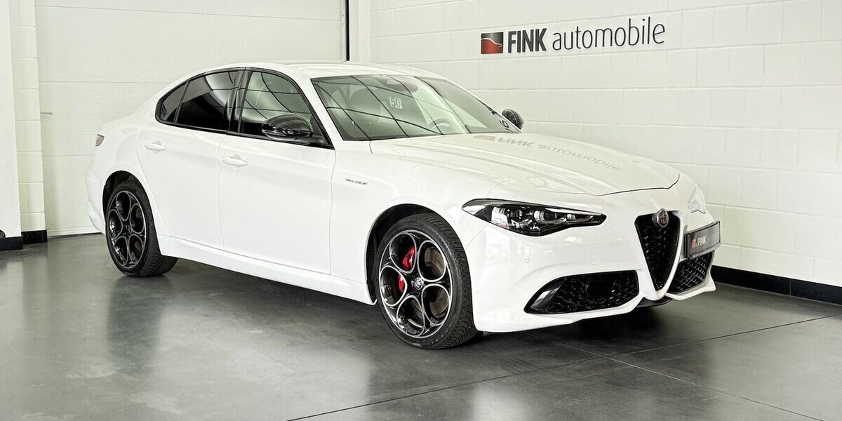 Alfa Romeo Giulia 2.0 Turbo Veloce Q4 Allrad CarPlay 19.700 km 36.450 &euro; Lich 35423