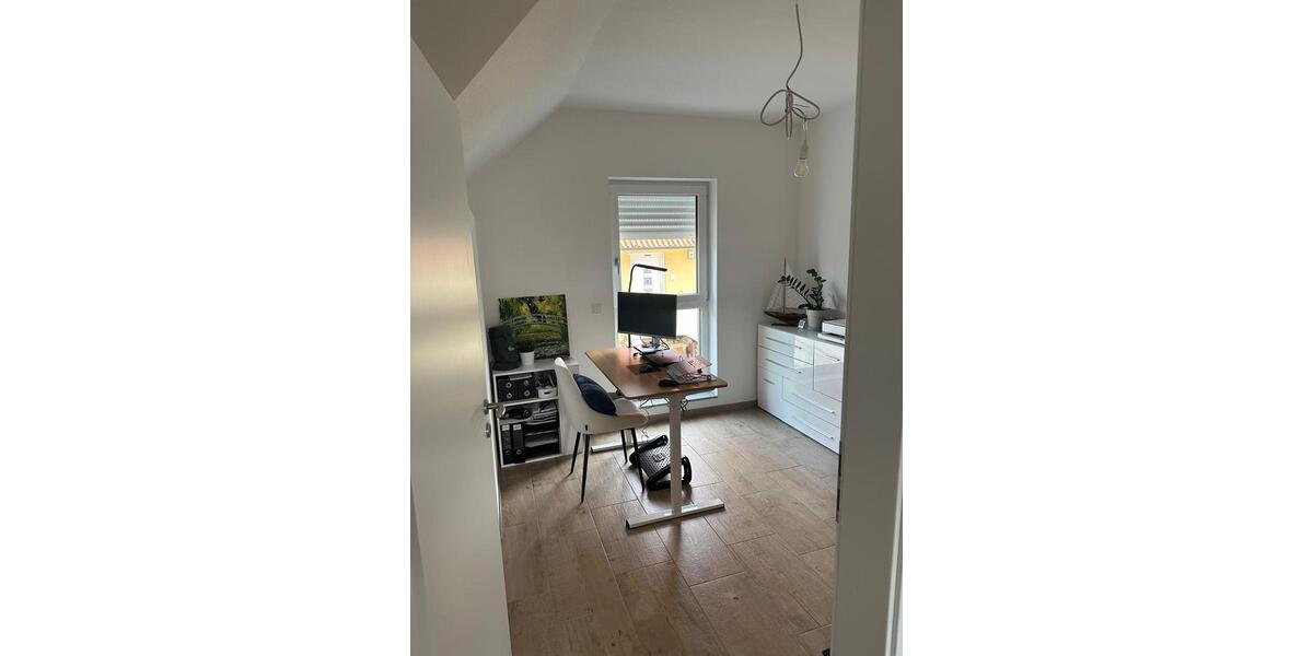 Doppelhaushälfte Haibach - 5 Zimmer, 144 m&sup2;, 2.040&euro; | Angebot:26412854