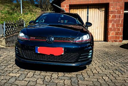 VW Golf 143.000 km 11.700 &euro; Mespelbrunn 63875