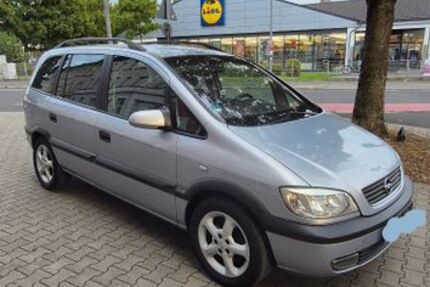 Opel Zafira Tourer 238.500 km 1.190 € Düsseldorf 40321