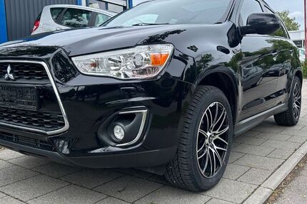 Mitsubishi ASX 123.026 km 9.690 &euro; München 81825
