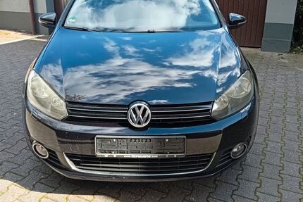 VW Golf 100.000 km 5.999 &euro; Solingen 42659