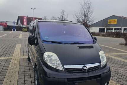 Opel Vivaro 192.000 km 8.900 &euro; Königsbrunn 86343