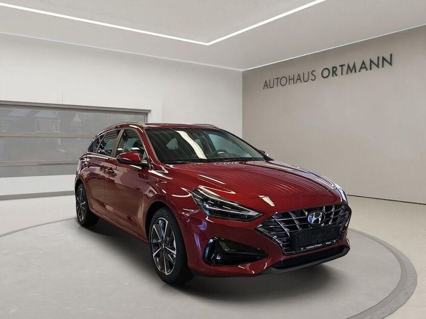 i30