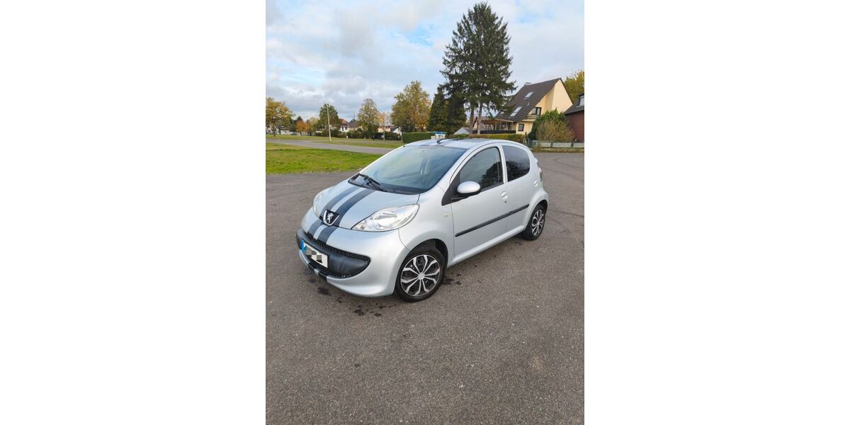 Peugeot 107 81.500 km 4.500 &euro; Bonn 53225