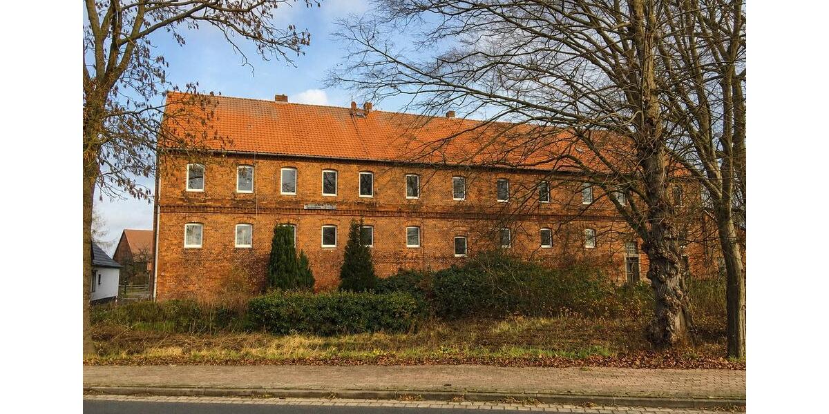 Einfamilienhaus Seehausen (Altmark) - 17 Zimmer, 518 m&sup2;, 238.500&euro; | Angebot:26824929