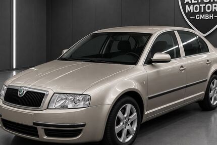 Skoda Superb 138.000 km 2.990 &euro; Oberhaching 82041