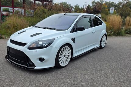 Ford Focus 165.757 km 24.999 € München 80997