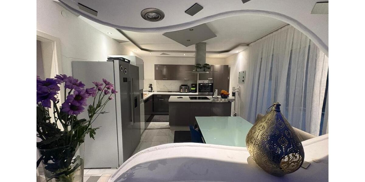 Erdgeschoßwohnung Ingelheim am Rhein - 4 Zimmer, 110 m&sup2;, 1.700&euro; | Angebot:26305453