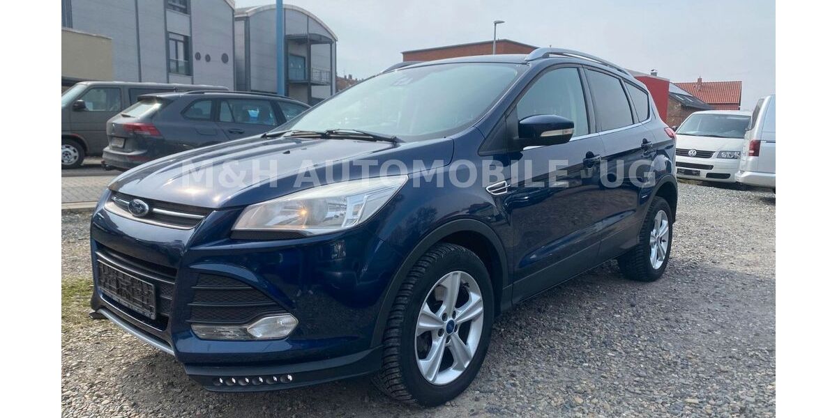 Ford Kuga 167.000 km 5.999 &euro; Braunschweig 38118