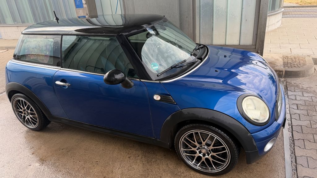 Mini Cooper 189.000 km 3.200 &euro; Hohberg 77749