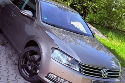 VW Passat 134.000 km 7.499 &euro; Seifriedswörth 84189