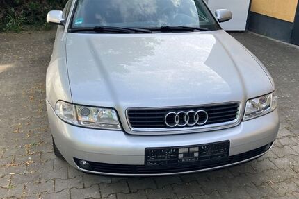 Audi A4 187.000 km 800 &euro; Berlin 12099