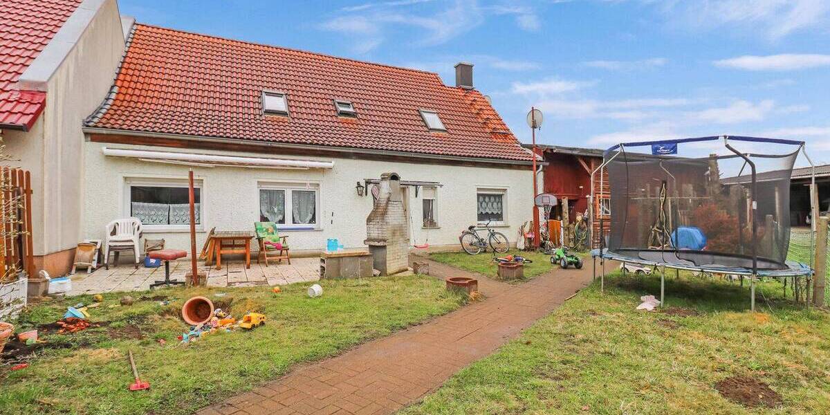 Einfamilienhaus Tangerhütte - 5 Zimmer, 100 m&sup2;, 85.000&euro; | Angebot:26419631