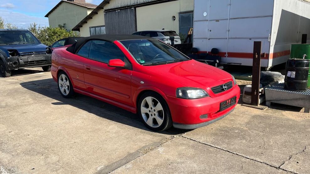 Opel Astra 165.000 km 1.000 € Rüsselsheim 65428