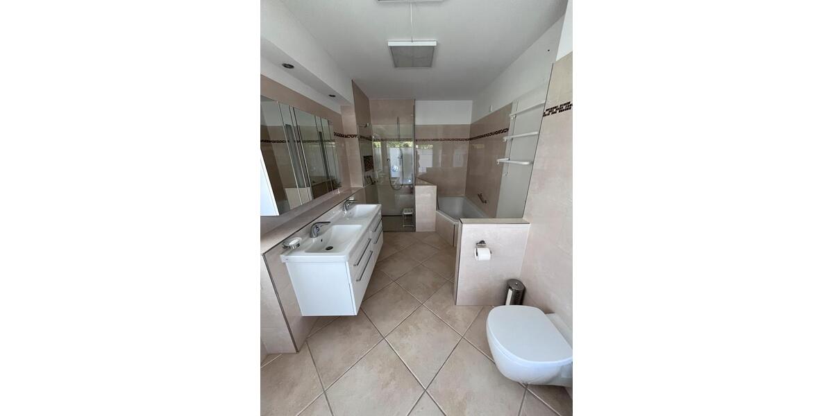 Etagenwohnung Garmisch-Partenkirchen Breitenau - 4 Zimmer, 160 m&sup2;, 1.200.000&euro; | Angebot:27116808