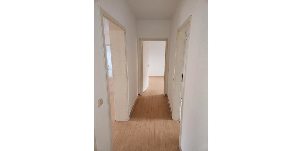 Etagenwohnung Nohfelden - 3 Zimmer, 90 m&sup2;, 954&euro; | Angebot:25361020