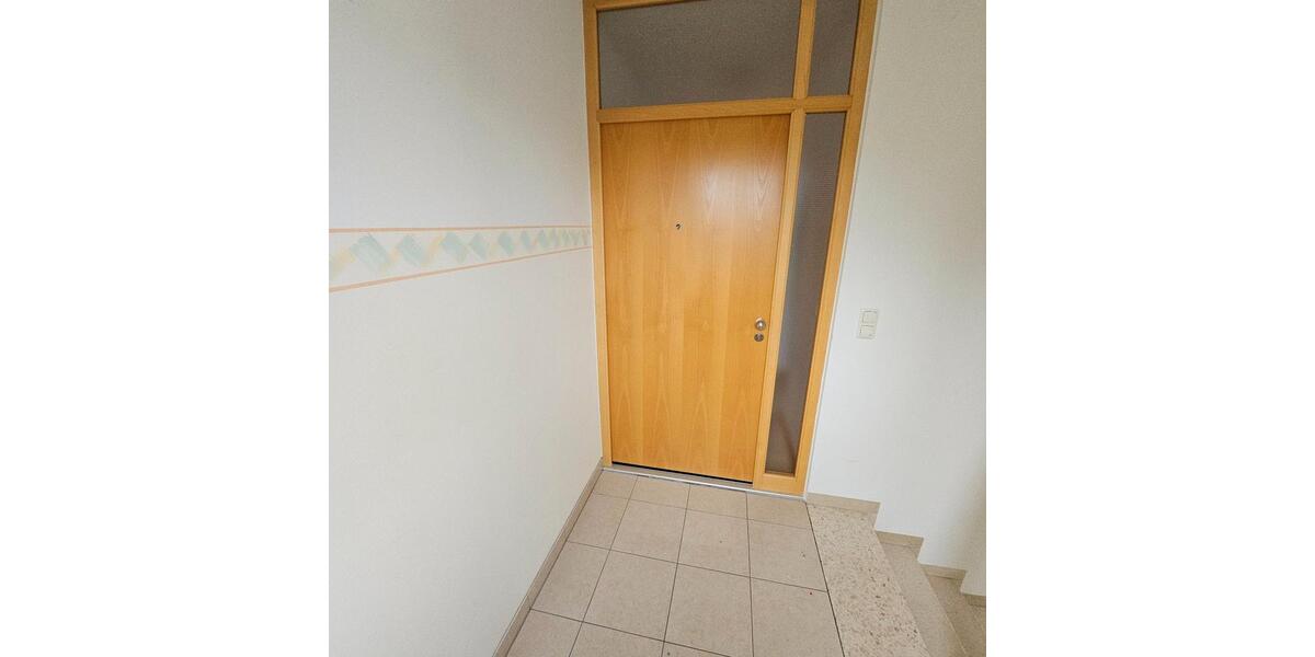 Etagenwohnung Deggendorf - 4 Zimmer, 115 m&sup2;, 1.100&euro; | Angebot:26413727