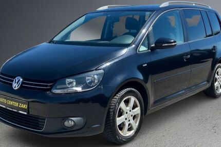 VW Touran 260.526 km 4.950 &euro; Tuttlingen 78532