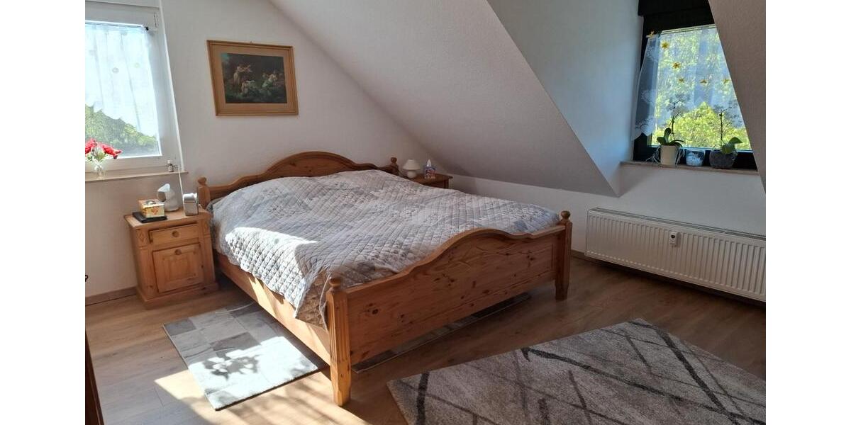 Dachgeschoßwohnung Muldestausee - 3 Zimmer, 90 m&sup2;, 630&euro; | Angebot:26535291