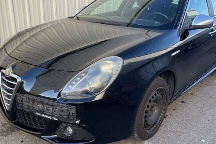 Alfa Romeo Giulietta 210.000 km 3.190 &euro; Böblingen 71034
