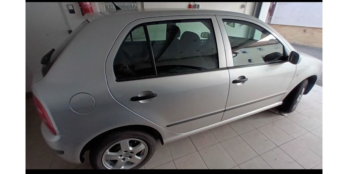 Skoda Fabia 65.400 km 3.390 &euro; Kirchehrenbach 91356